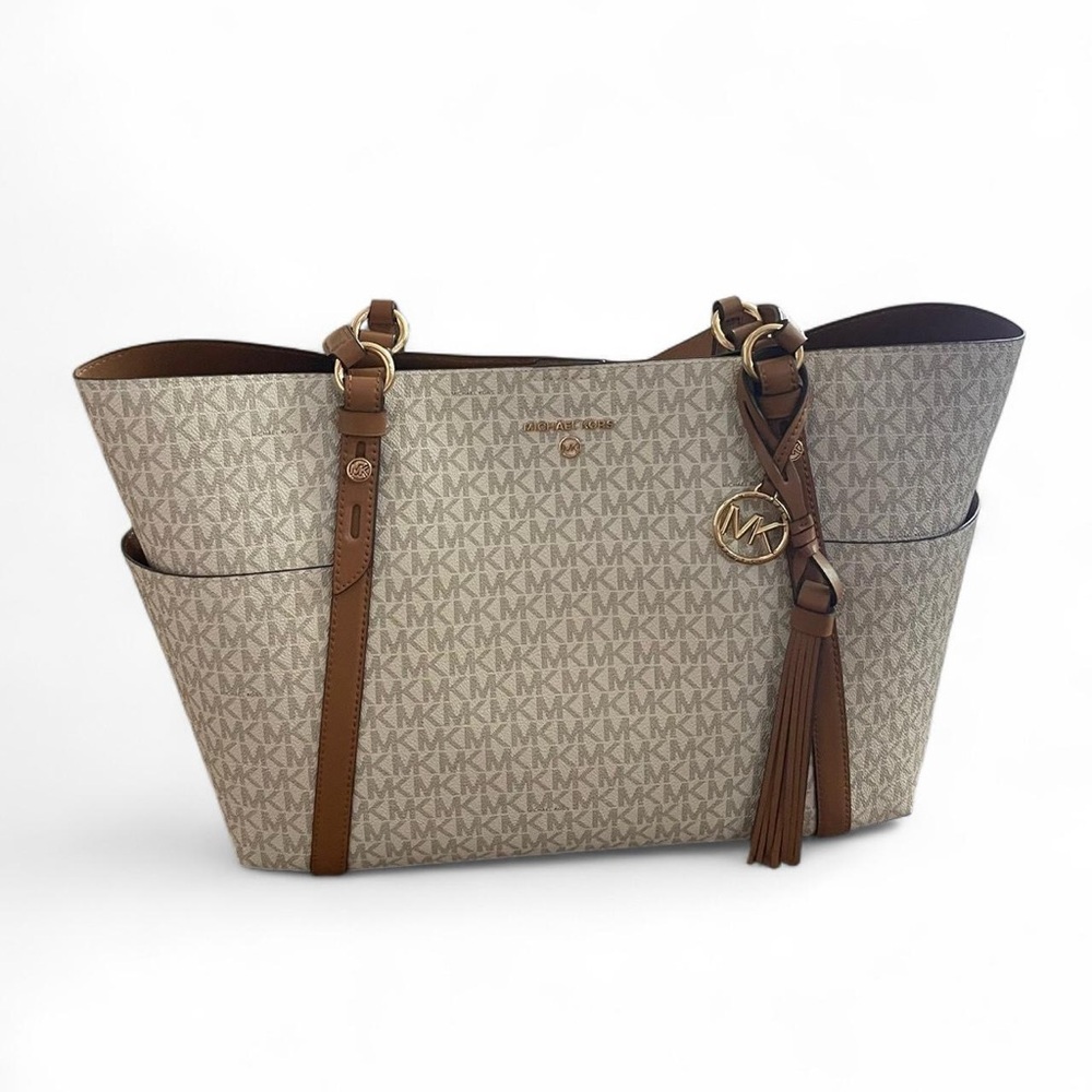 Michael Kors Brown and Cream Signature Tote